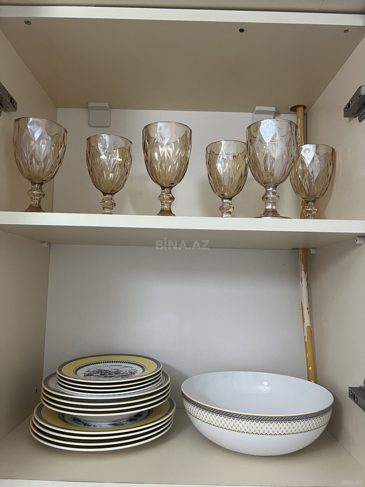 1 otaqlı Köhnə tikili, Bayıl q., Bakı