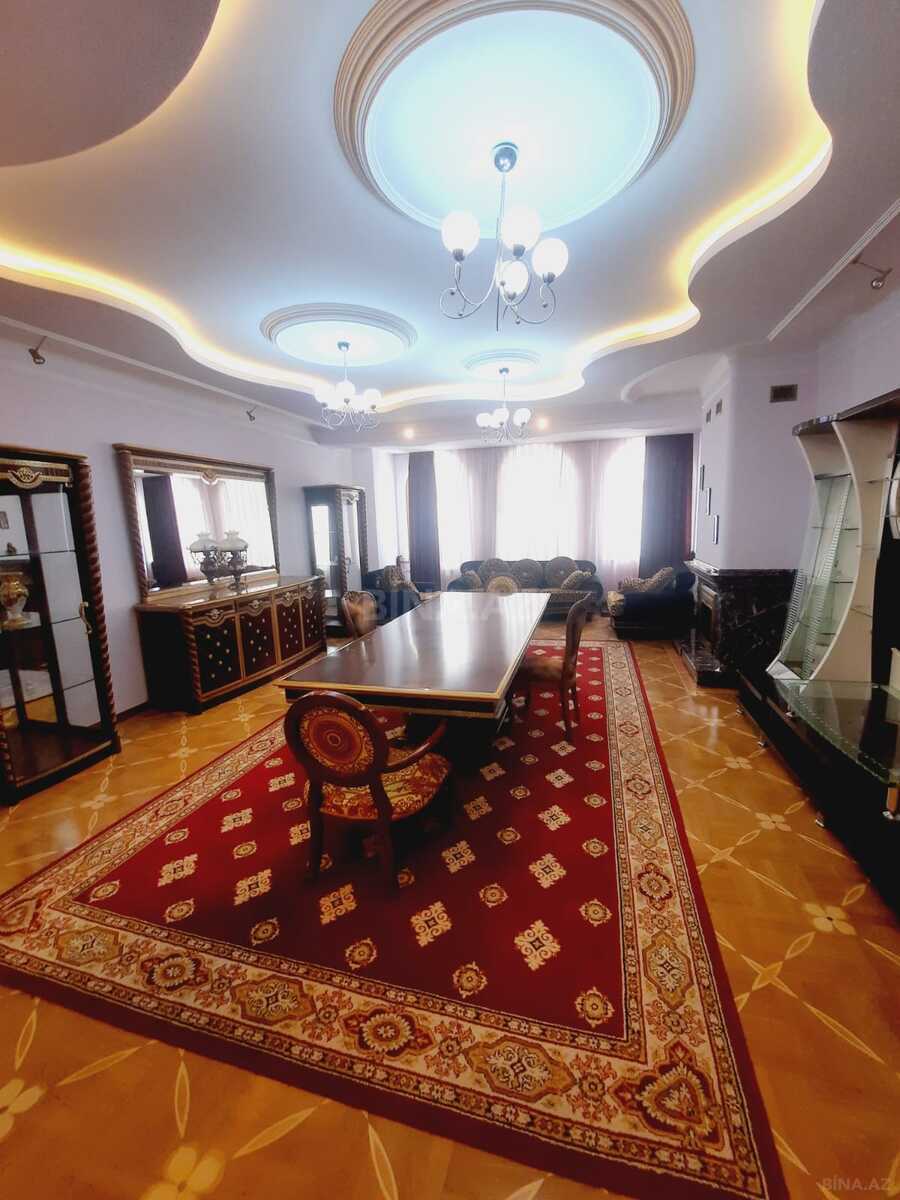8 otaqlı Yeni tikili, Nizami m., Bakı