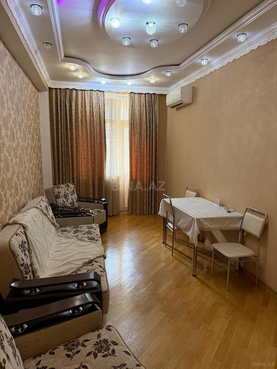 2 otaqlı Yeni tikili, Elmlər Akademiyası m., Bakı