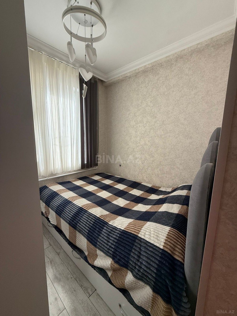 2 otaqlı Köhnə tikili, Xalqlar Dostluğu m., Bakı