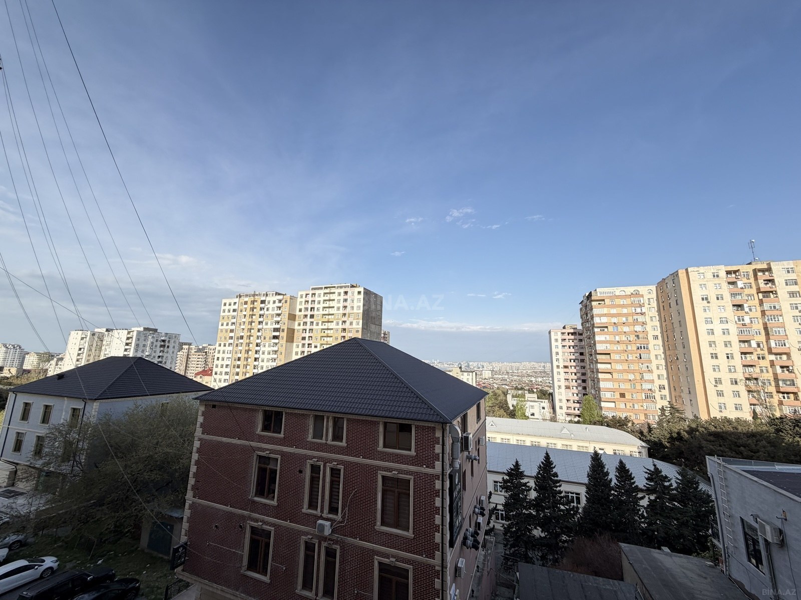 3 otaqlı Köhnə tikili, Əhmədli m., Bakı