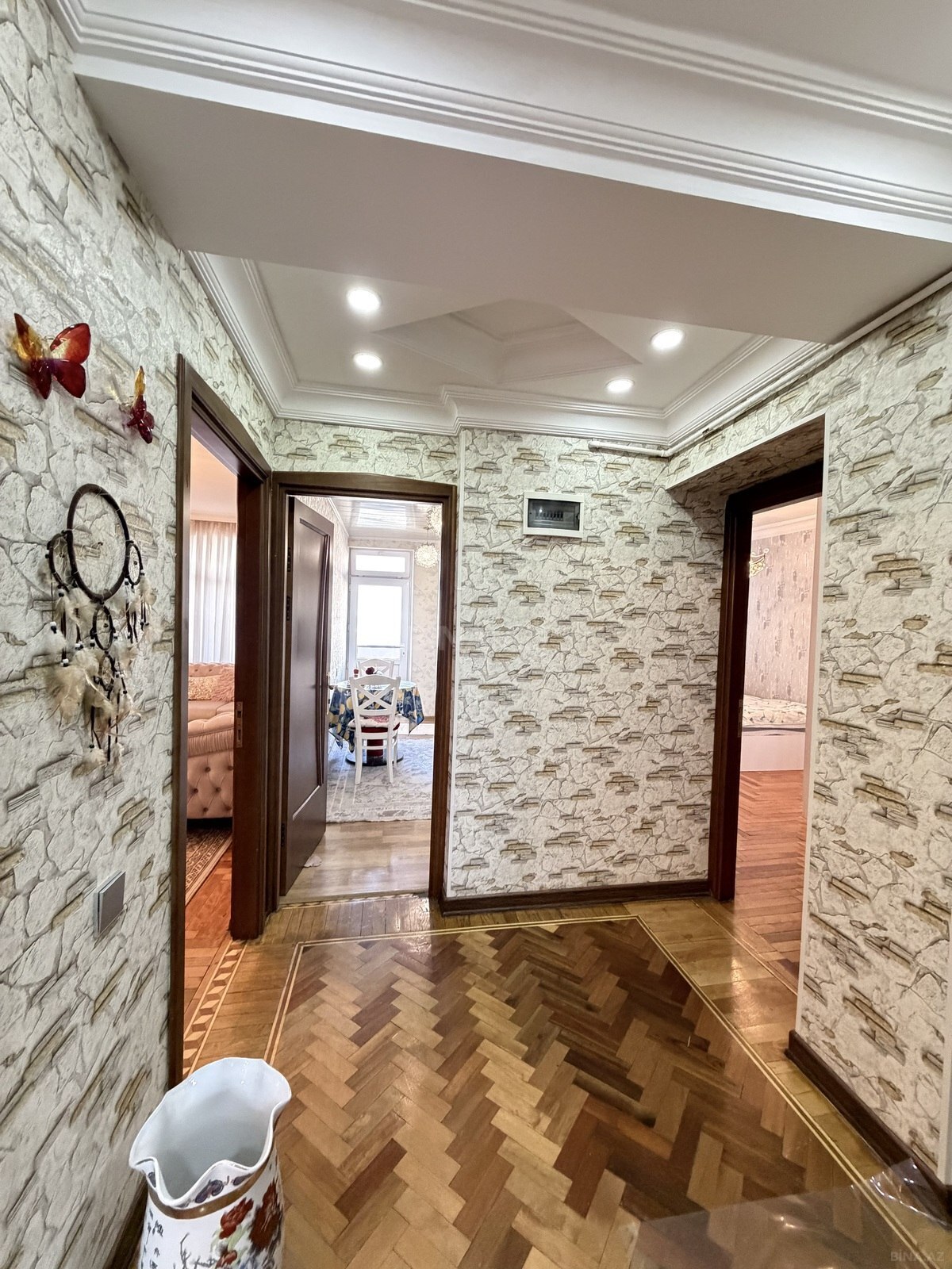 3 otaqlı Köhnə tikili, Əhmədli m., Bakı