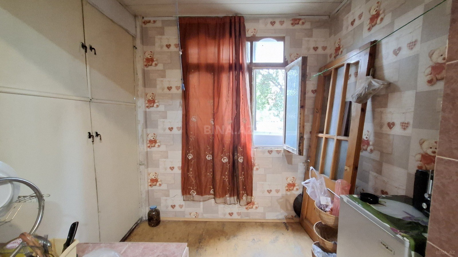 2 otaqlı Köhnə tikili, Azadlıq Prospekti m., Bakı