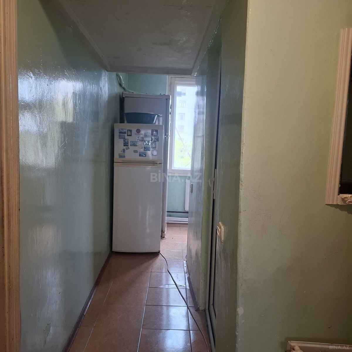 3 otaqlı Köhnə tikili, Elmlər Akademiyası m., Bakı