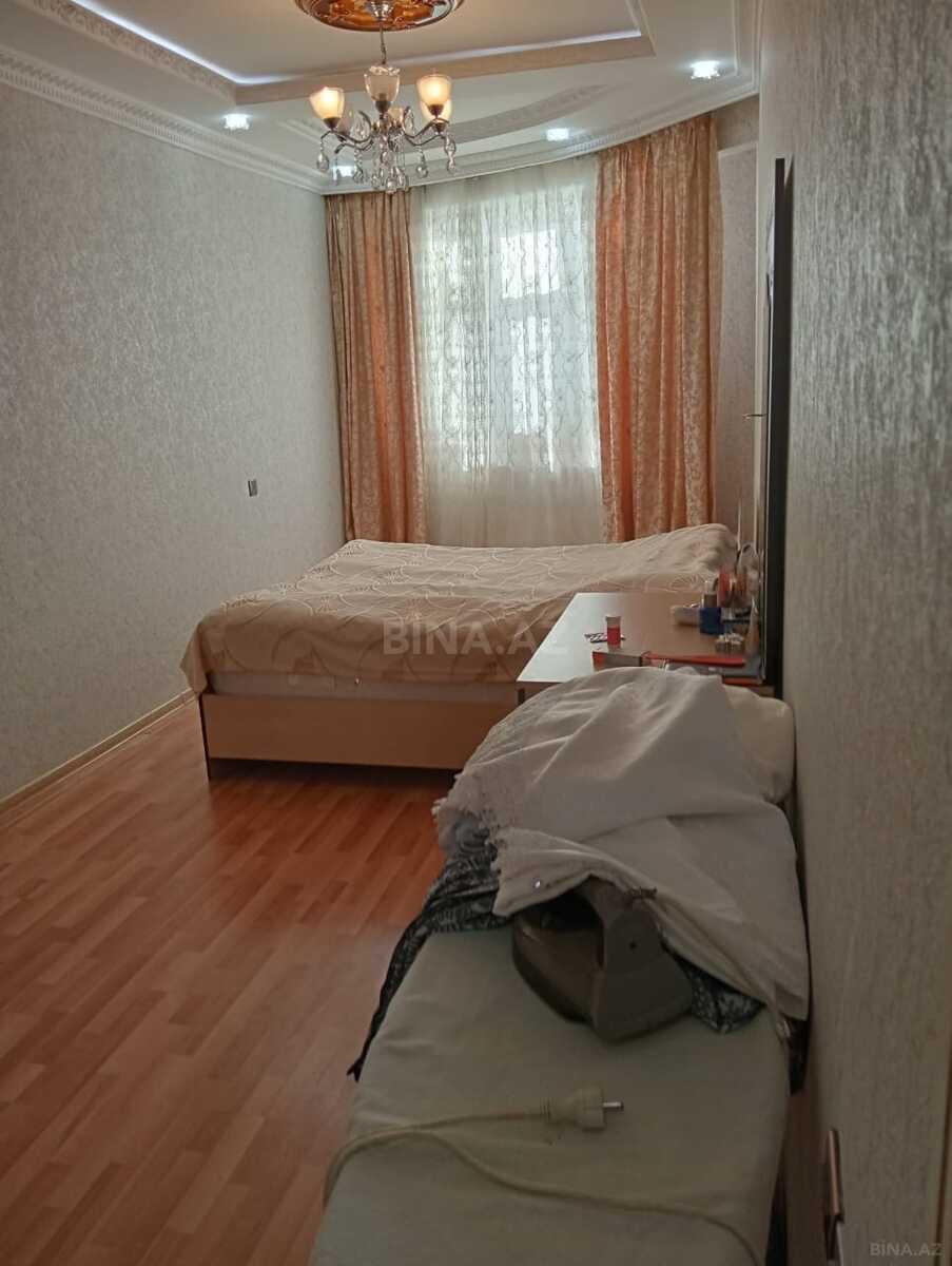 3 otaqlı Yeni tikili, Xırdalan