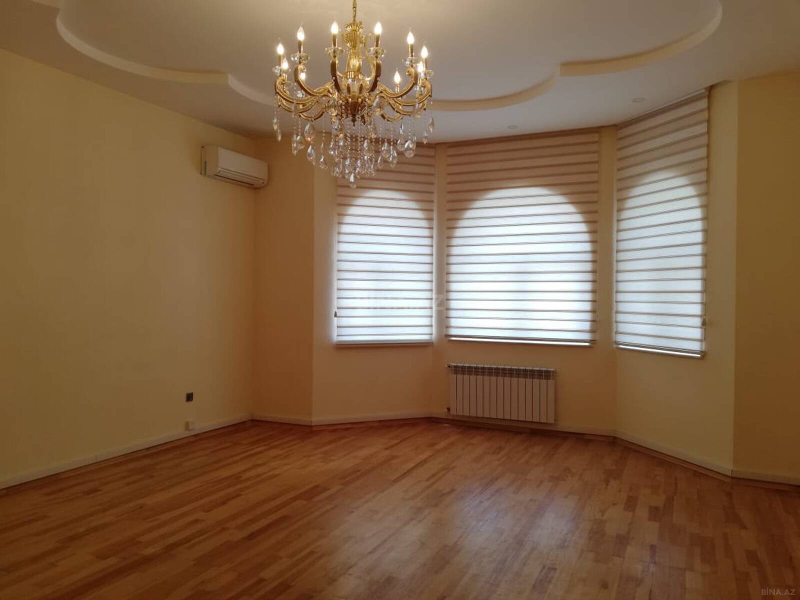 Obyekt 8 Noyabr m., Bakı