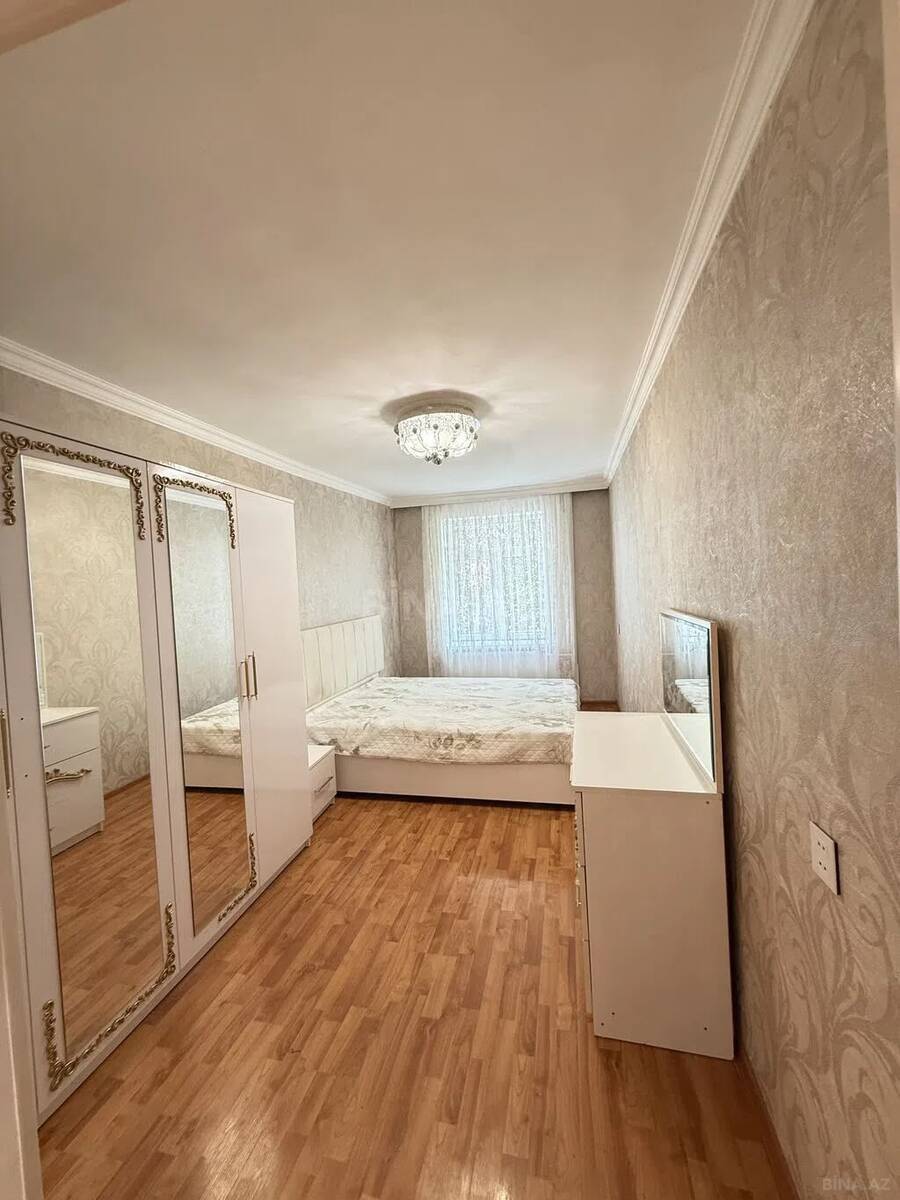 2 otaqlı Köhnə tikili, İnşaatçılar m., Bakı