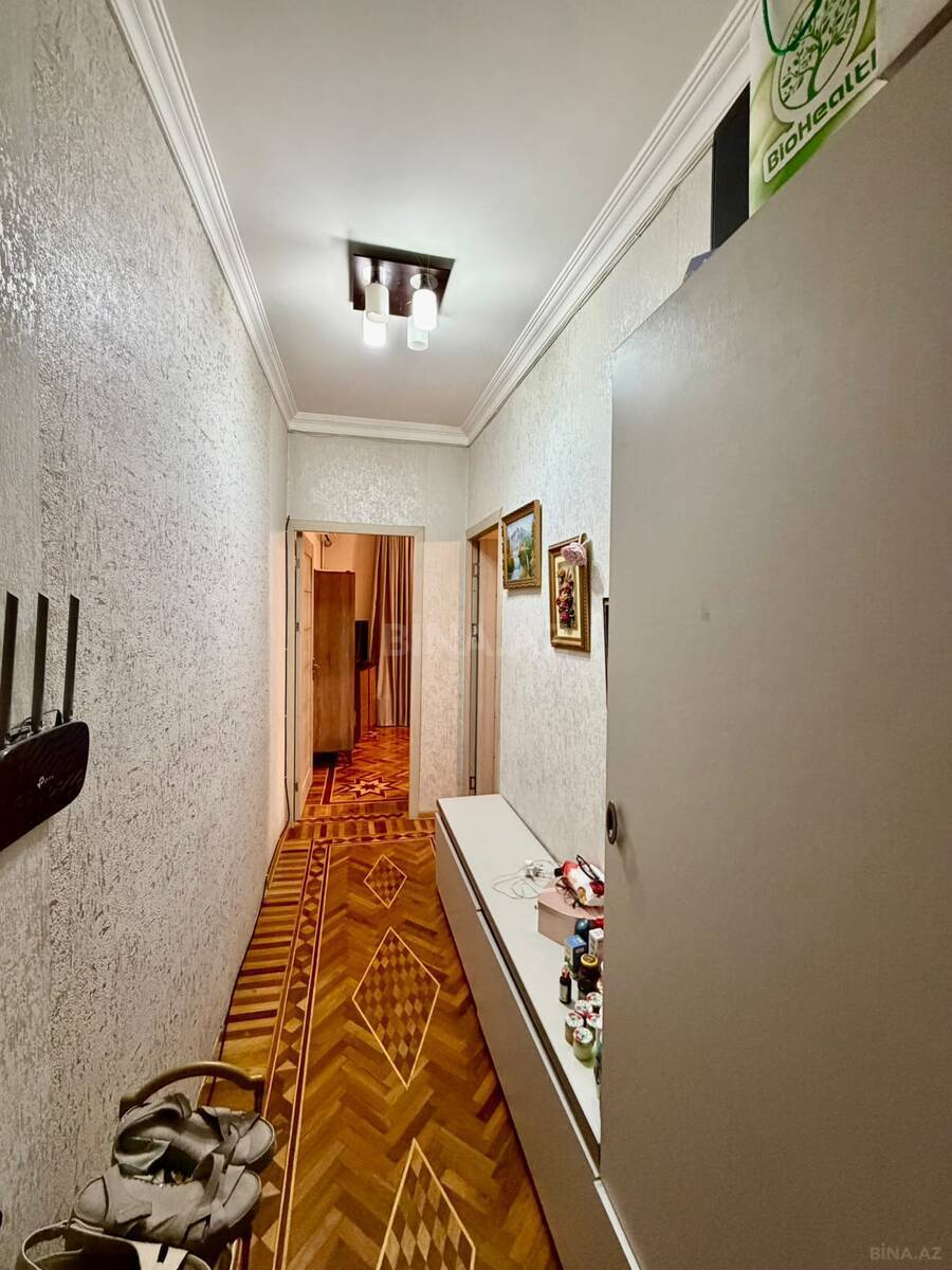 2 otaqlı Köhnə tikili, 8-ci mikrorayon q., Bakı