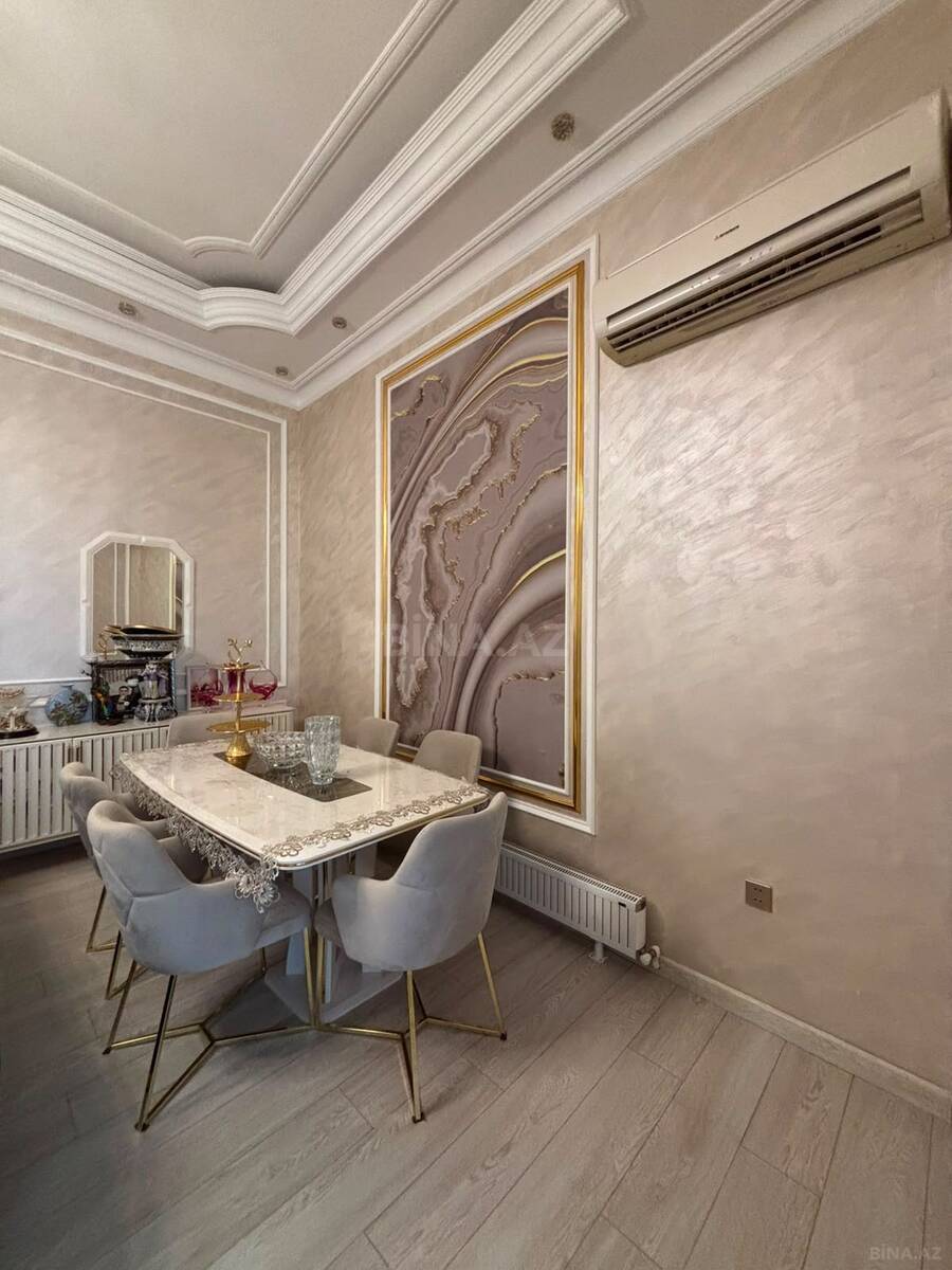 3 otaqlı Köhnə tikili, 28 May m., Bakı