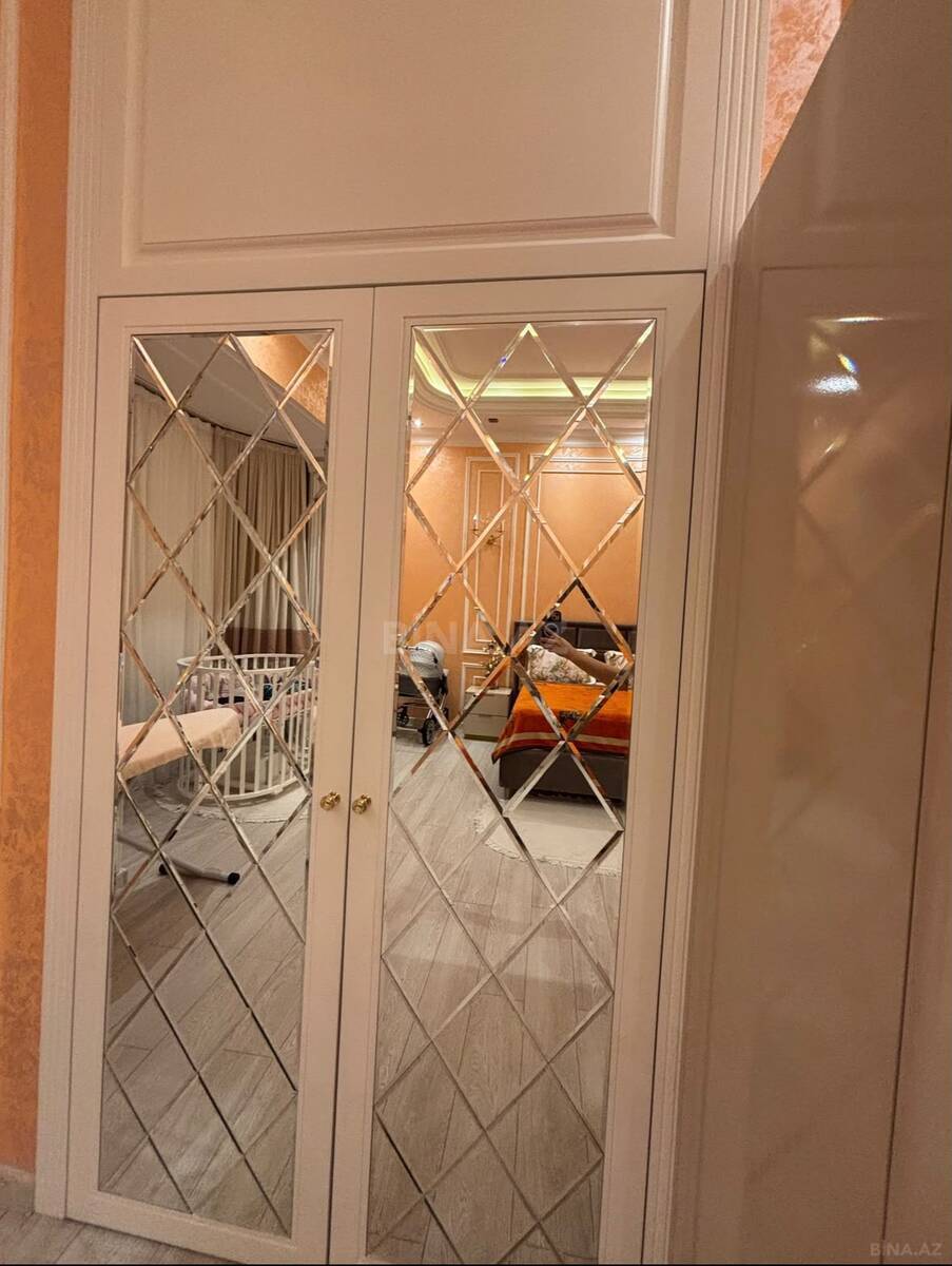 3 otaqlı Köhnə tikili, 28 May m., Bakı