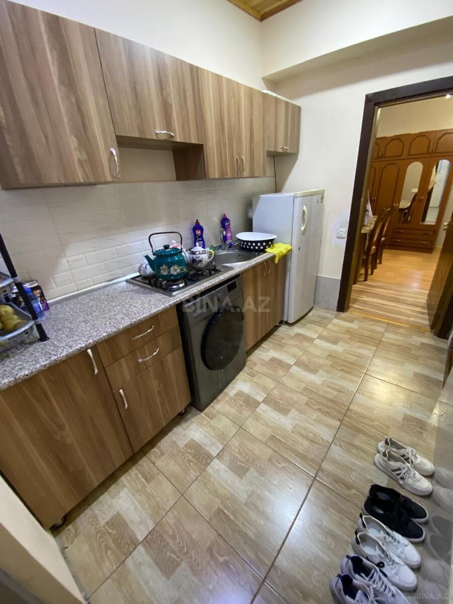 2 otaqlı Həyət evi/Bağ evi, Elmlər Akademiyası m., Bakı