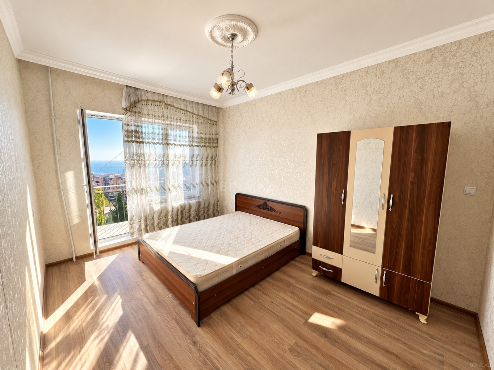 2 otaqlı Köhnə tikili, Xətai r., Bakı