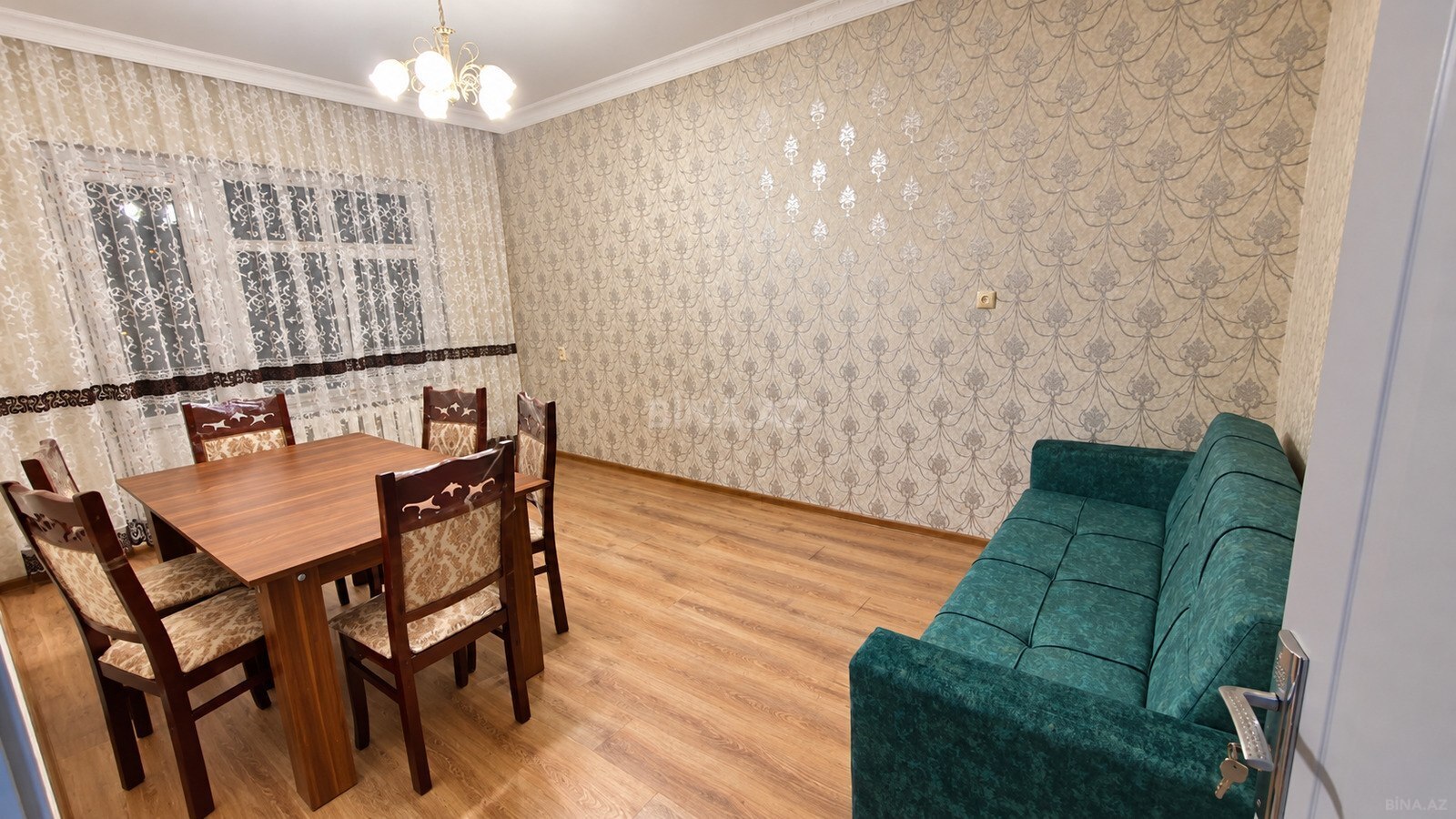 2 otaqlı Köhnə tikili, Xətai r., Bakı
