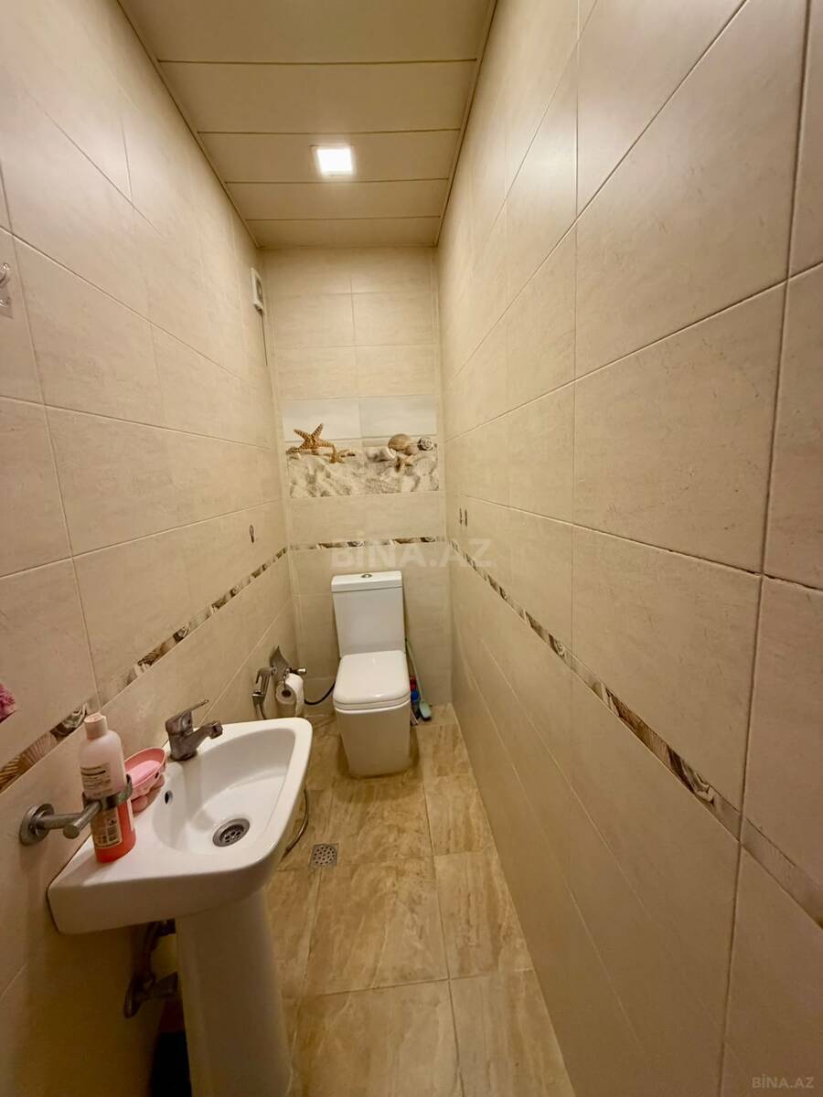 2 otaqlı Köhnə tikili, 8-ci mikrorayon q., Bakı