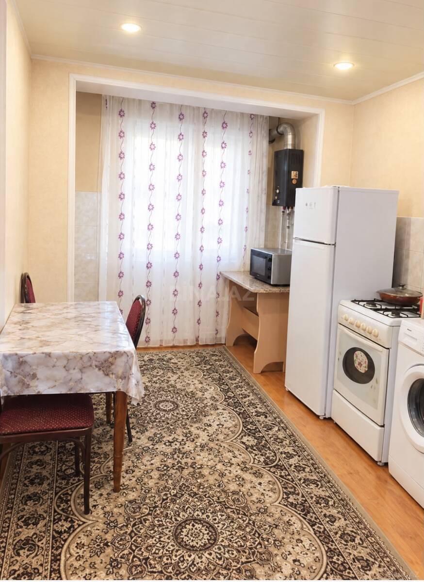 2 otaqlı Köhnə tikili, Yeni Günəşli q., Bakı
