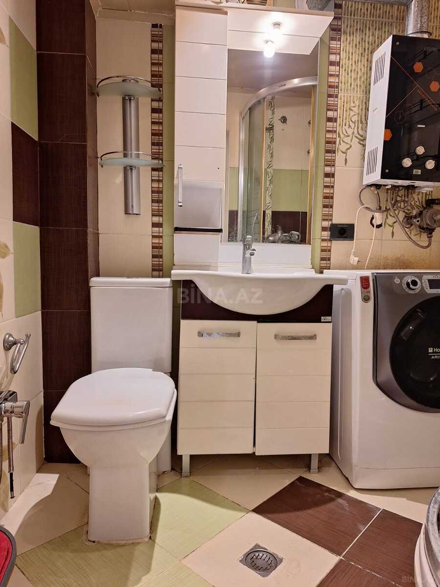 2 otaqlı Köhnə tikili, Elmlər Akademiyası m., Bakı