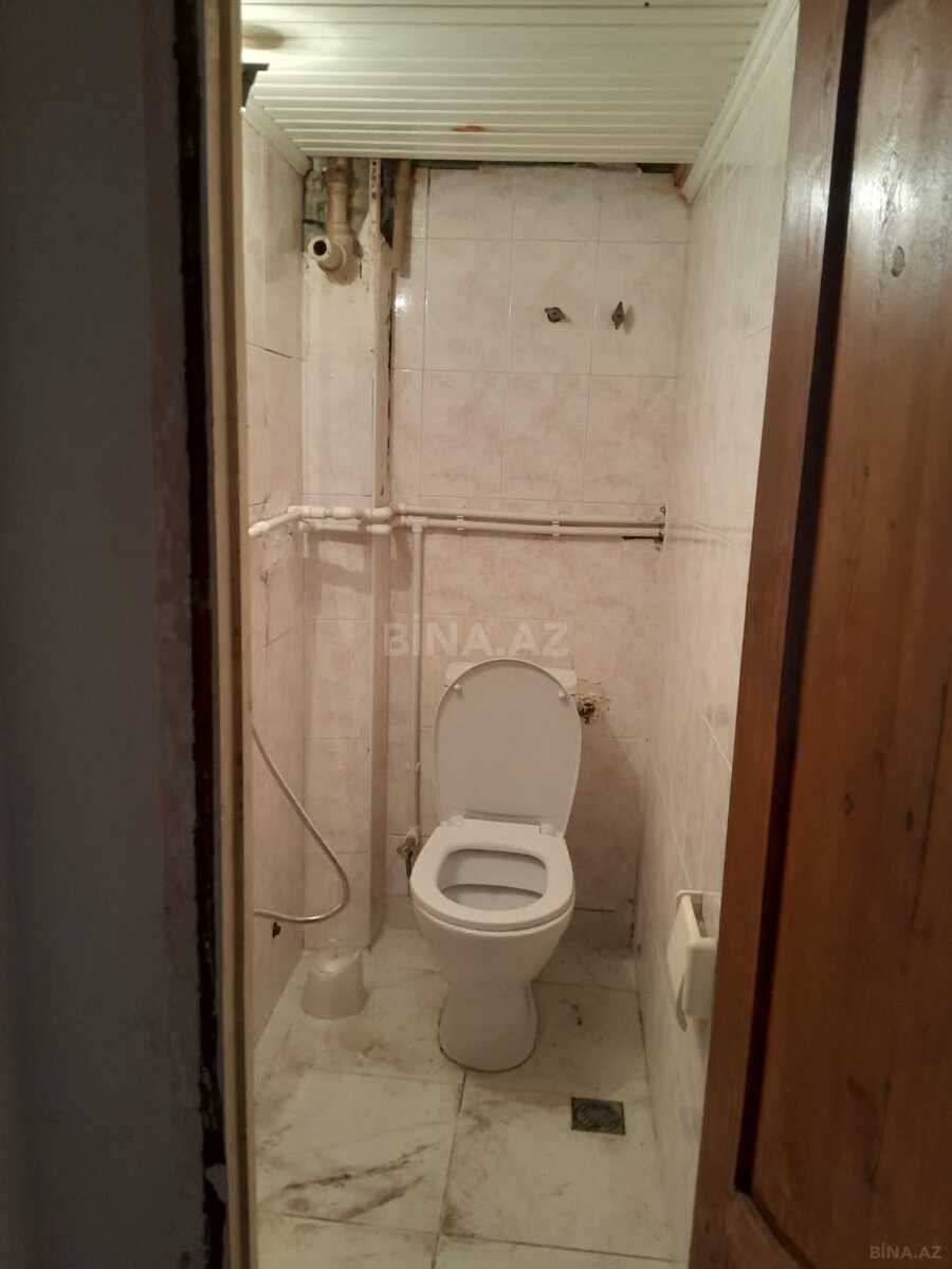 2 otaqlı Köhnə tikili, Elmlər Akademiyası m., Bakı