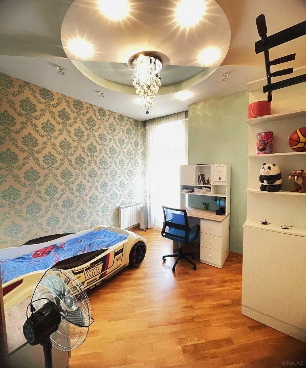 4 otaqlı Yeni tikili, Gənclik m., Bakı