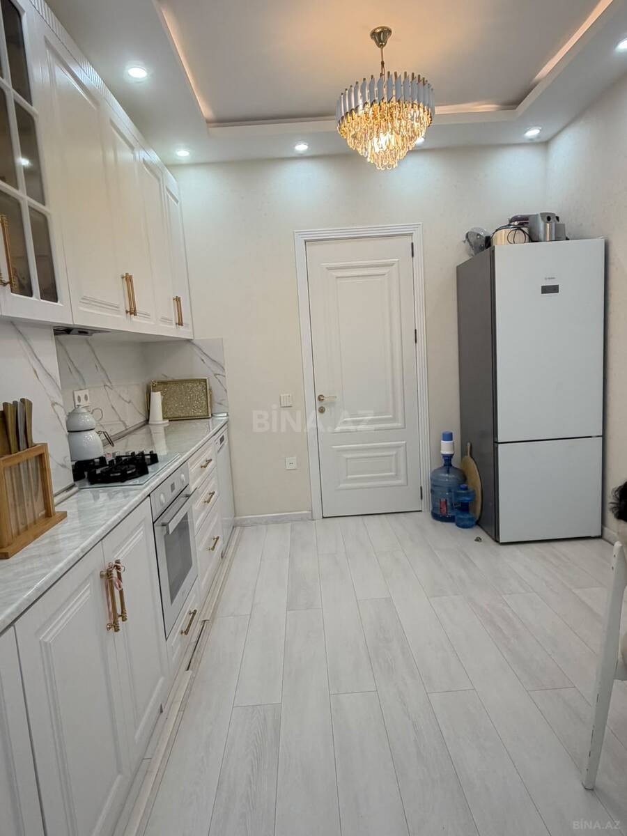 2 otaqlı Yeni tikili, 7-ci mikrorayon q., Bakı