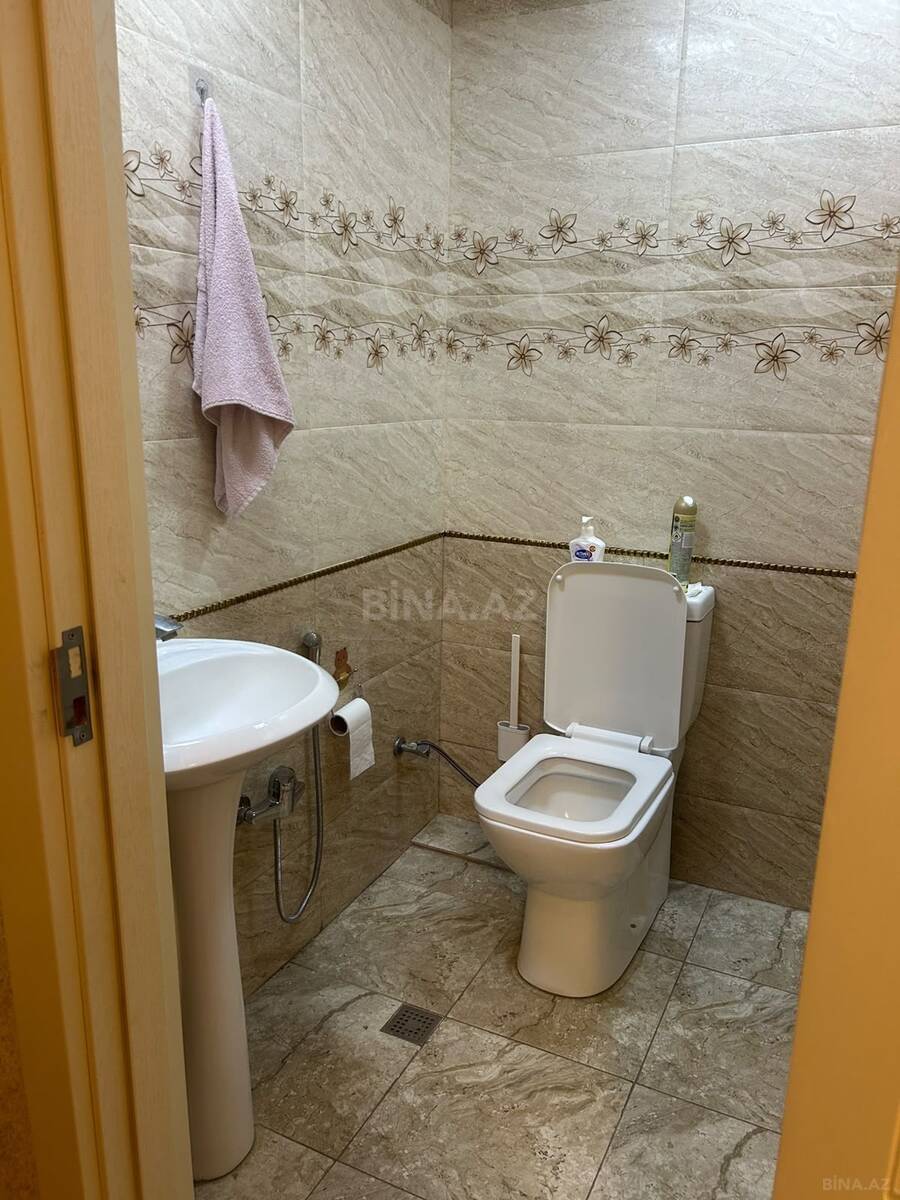 3 otaqlı Yeni tikili, Xırdalan