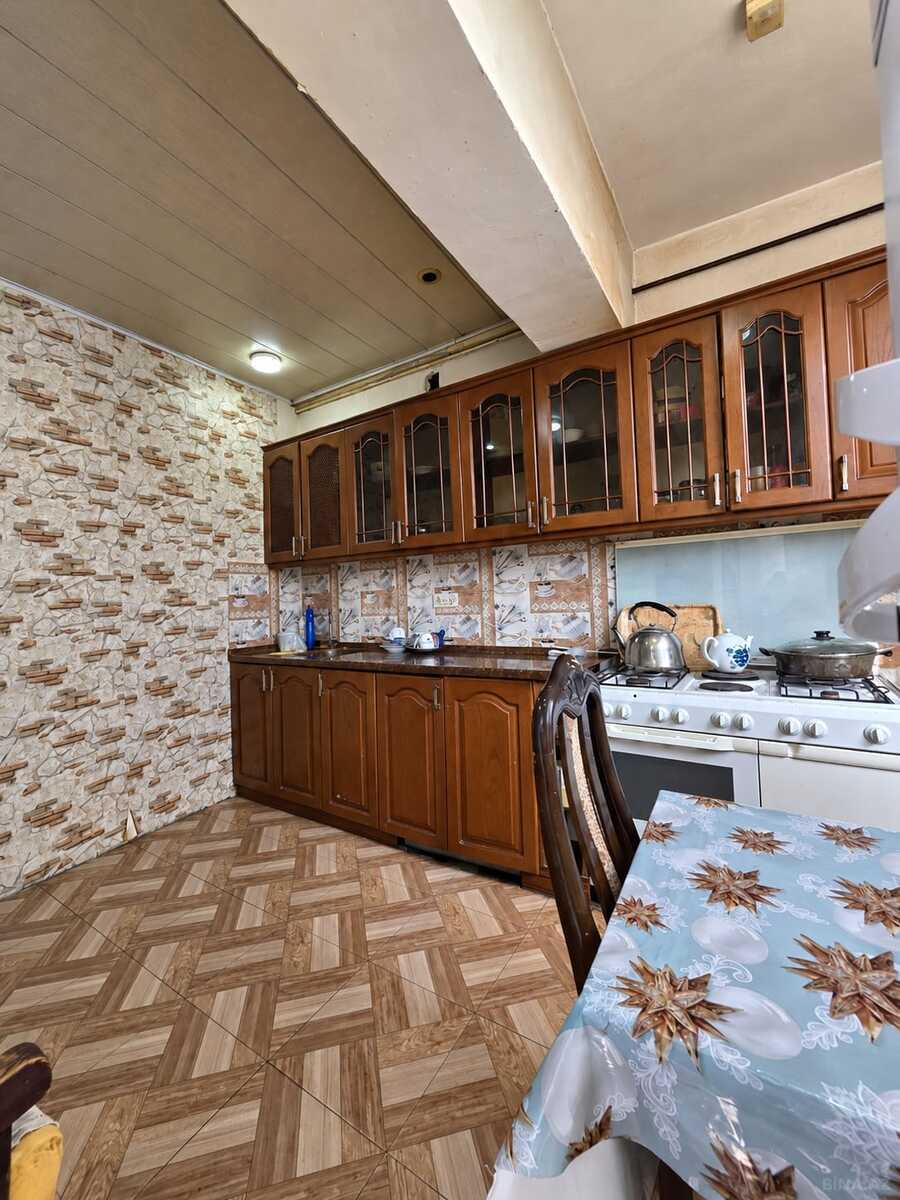 5 otaqlı Köhnə tikili, Yasamal r., Bakı
