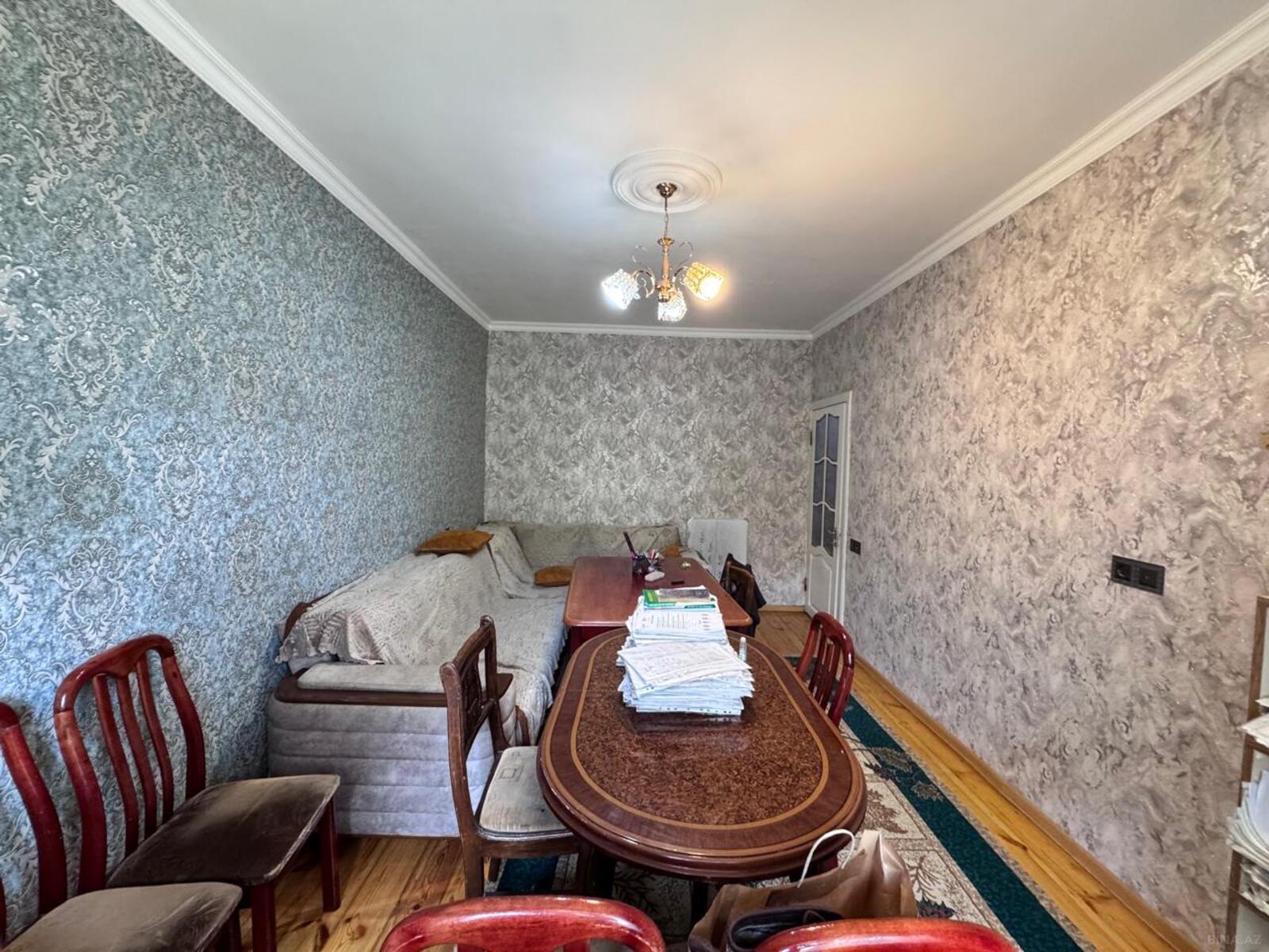 4 otaqlı Köhnə tikili, Azadlıq Prospekti m., Bakı