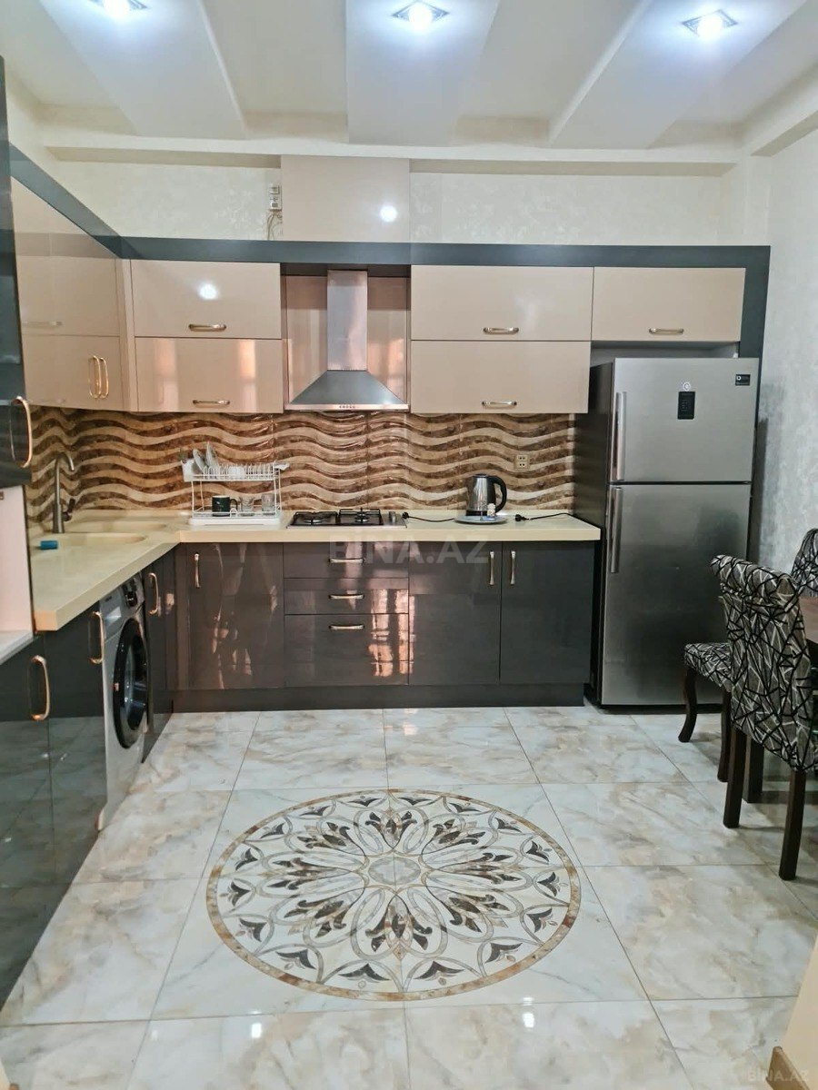 2 otaqlı Yeni tikili, Şah İsmayıl Xətai m., Bakı