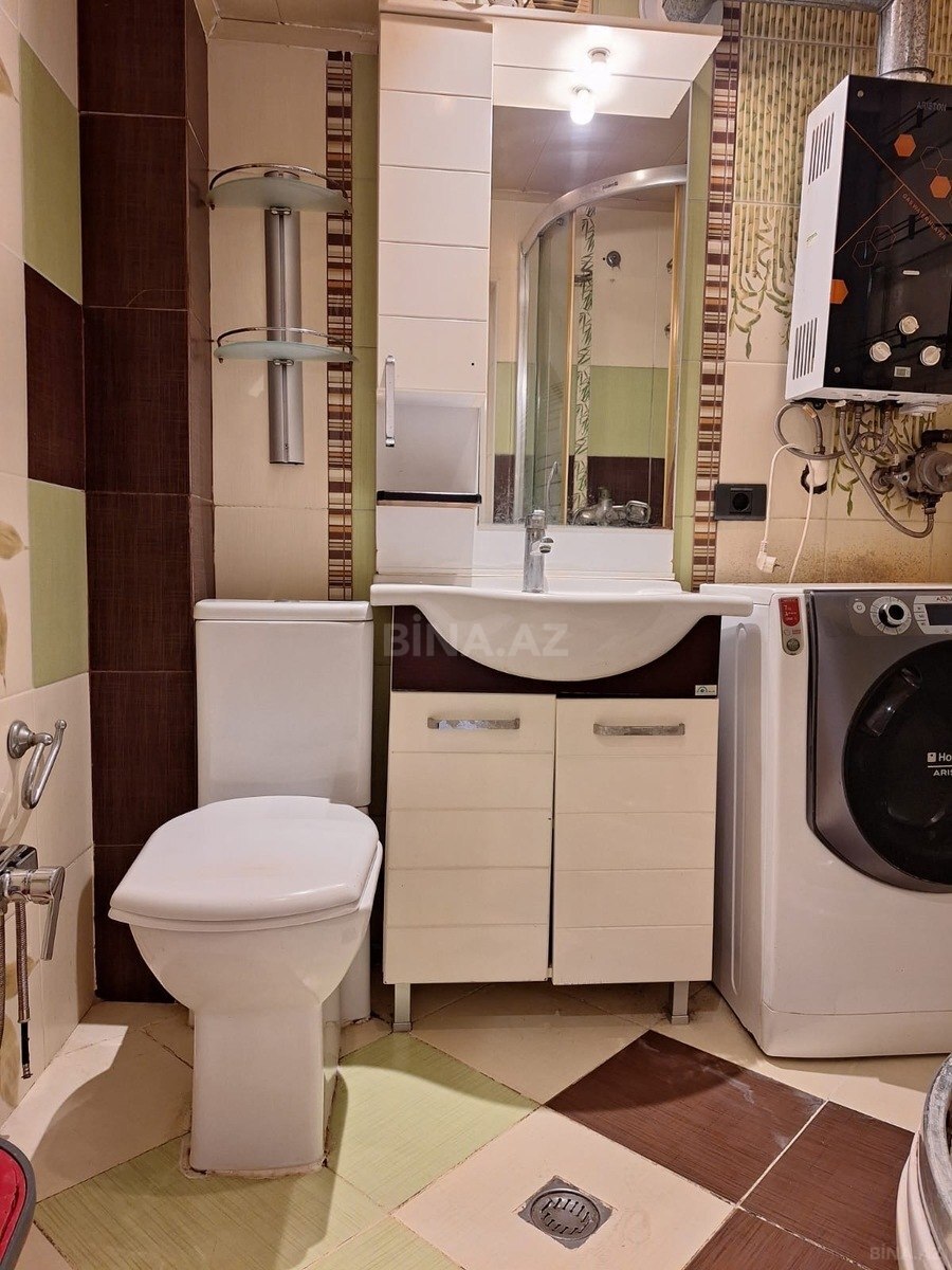 2 otaqlı Köhnə tikili, Elmlər Akademiyası m., Bakı
