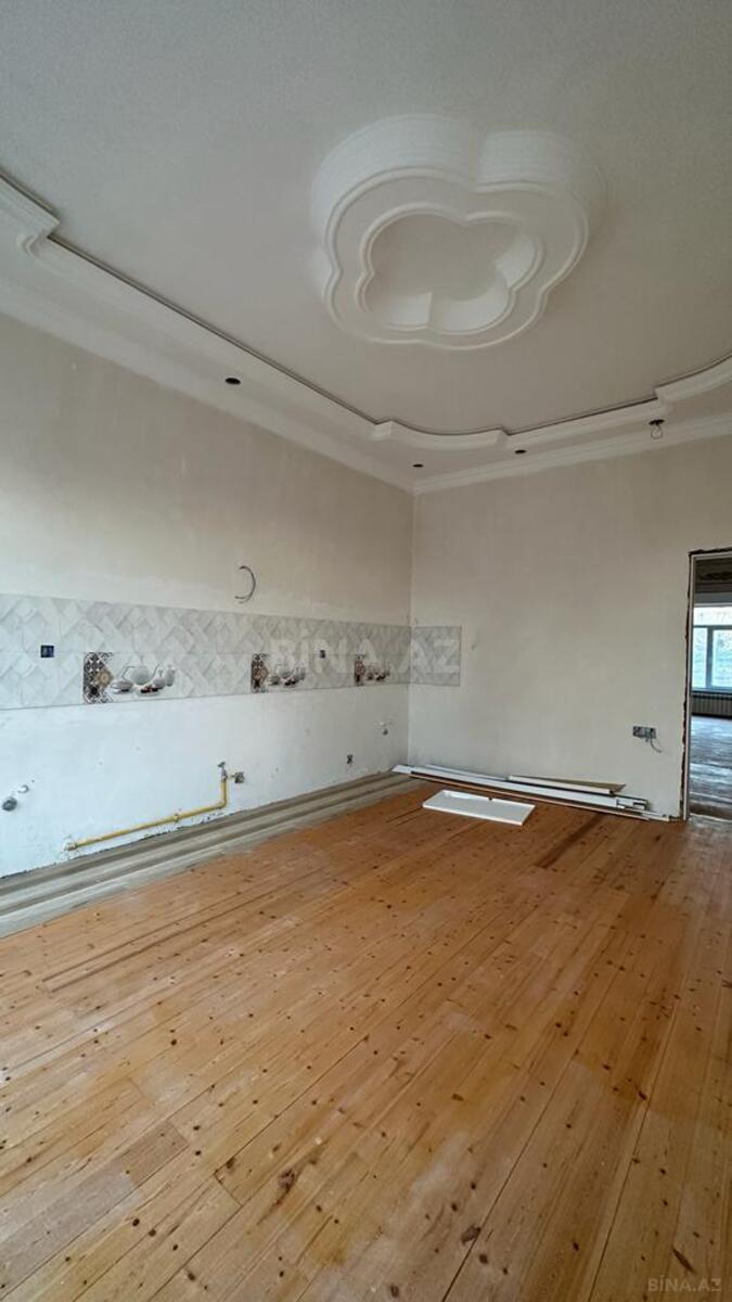 6 otaqlı Həyət evi/Bağ evi, Saray q., Bakı