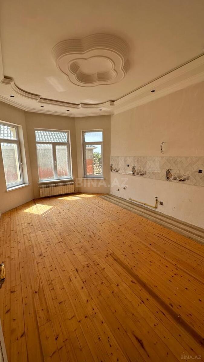 6 otaqlı Həyət evi/Bağ evi, Saray q., Bakı