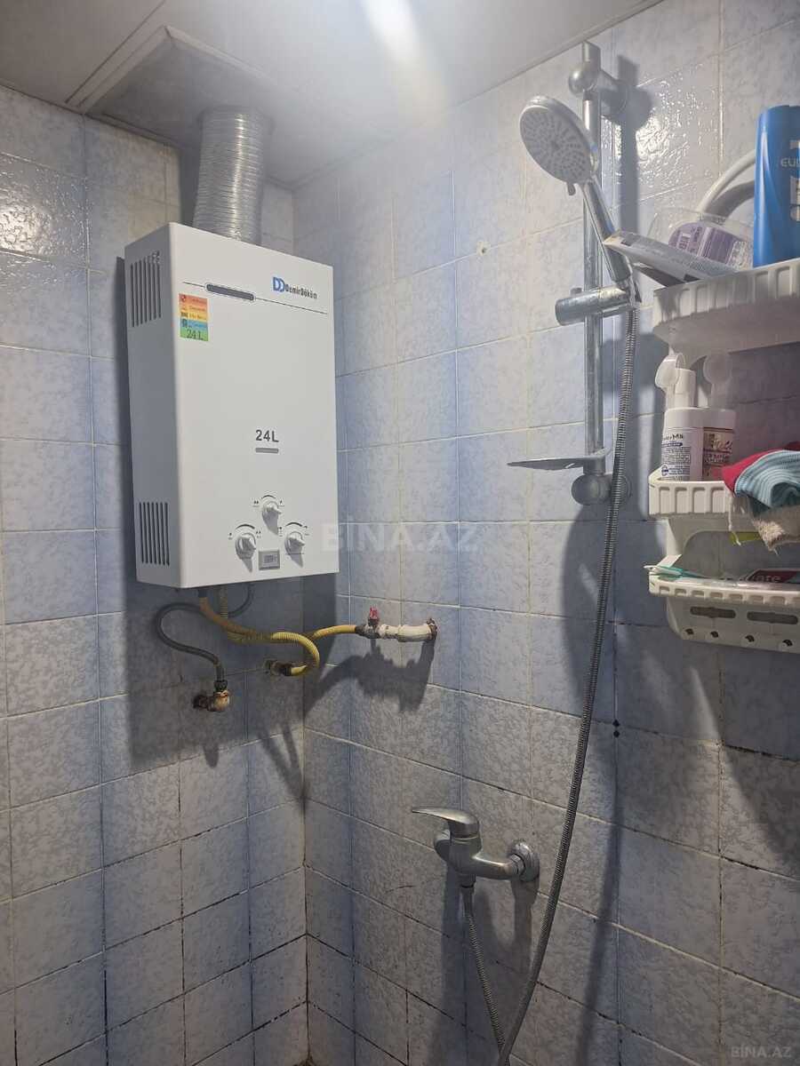2 otaqlı Köhnə tikili, Elmlər Akademiyası m., Bakı
