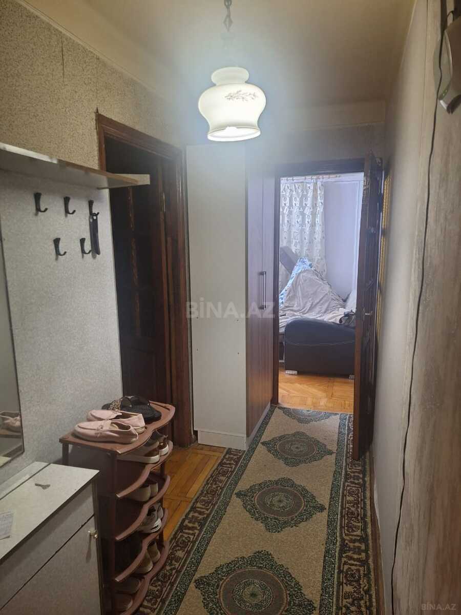 2 otaqlı Köhnə tikili, Elmlər Akademiyası m., Bakı