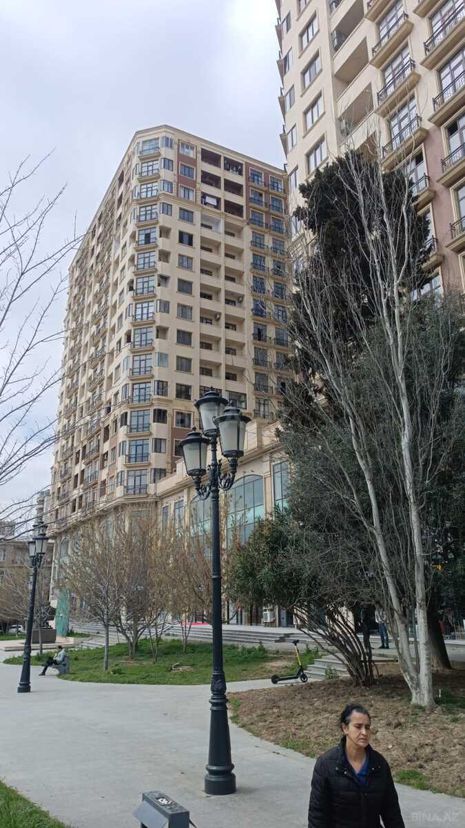 4 otaqlı Yeni tikili, 28 May m., Bakı