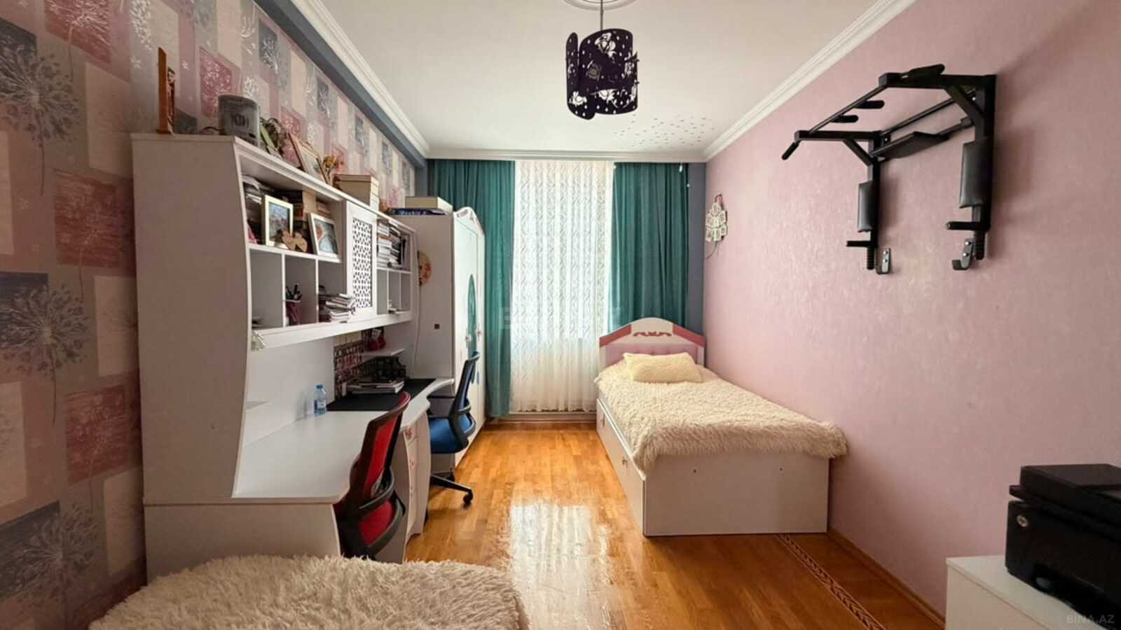 3 otaqlı Yeni tikili, Xalqlar Dostluğu m., Bakı
