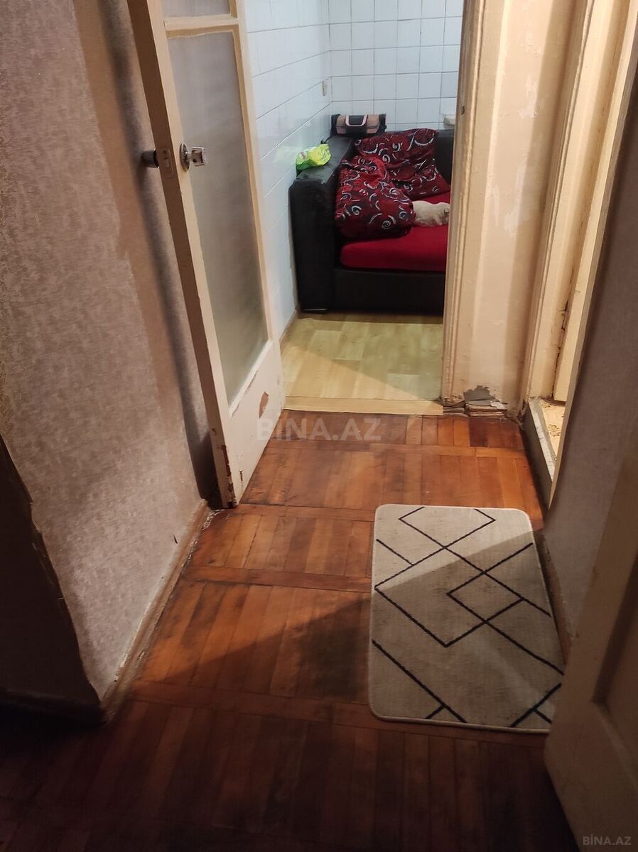 2 otaqlı Köhnə tikili, Nizami m., Bakı