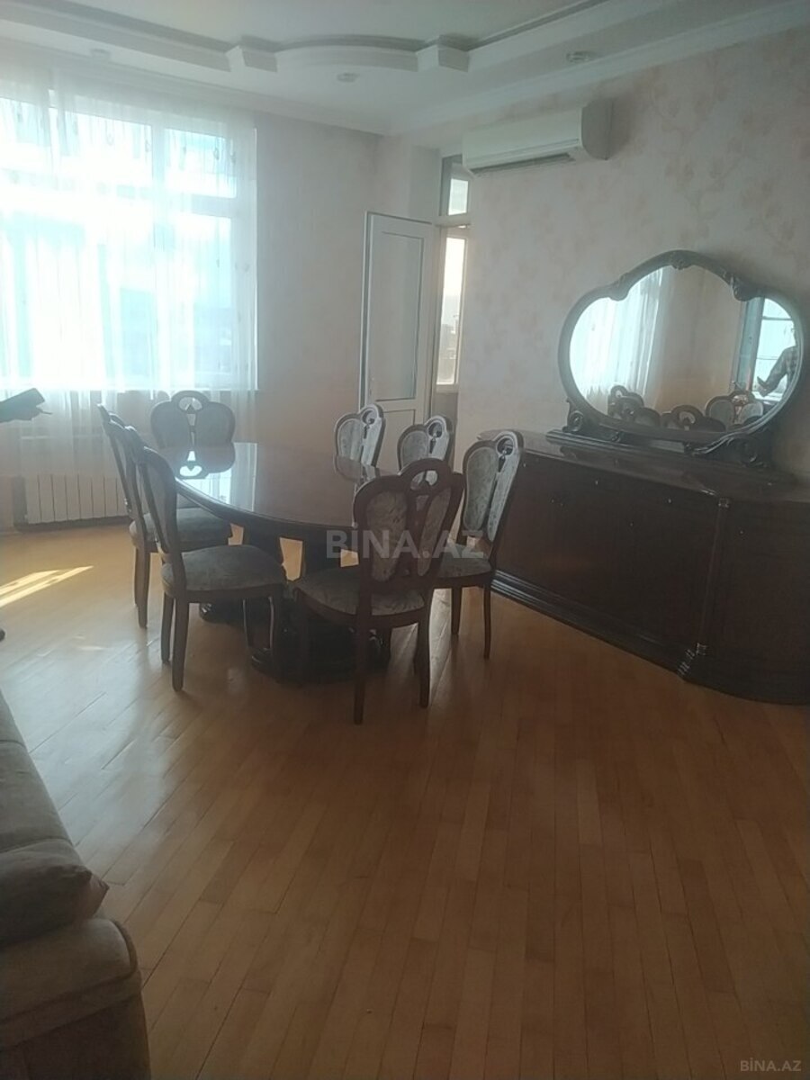 3 otaqlı Yeni tikili, Elmlər Akademiyası m., Bakı