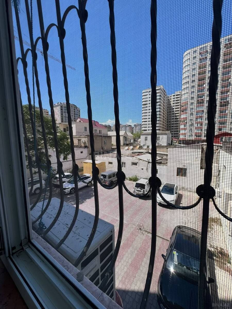 3 otaqlı Yeni tikili, Elmlər Akademiyası m., Bakı