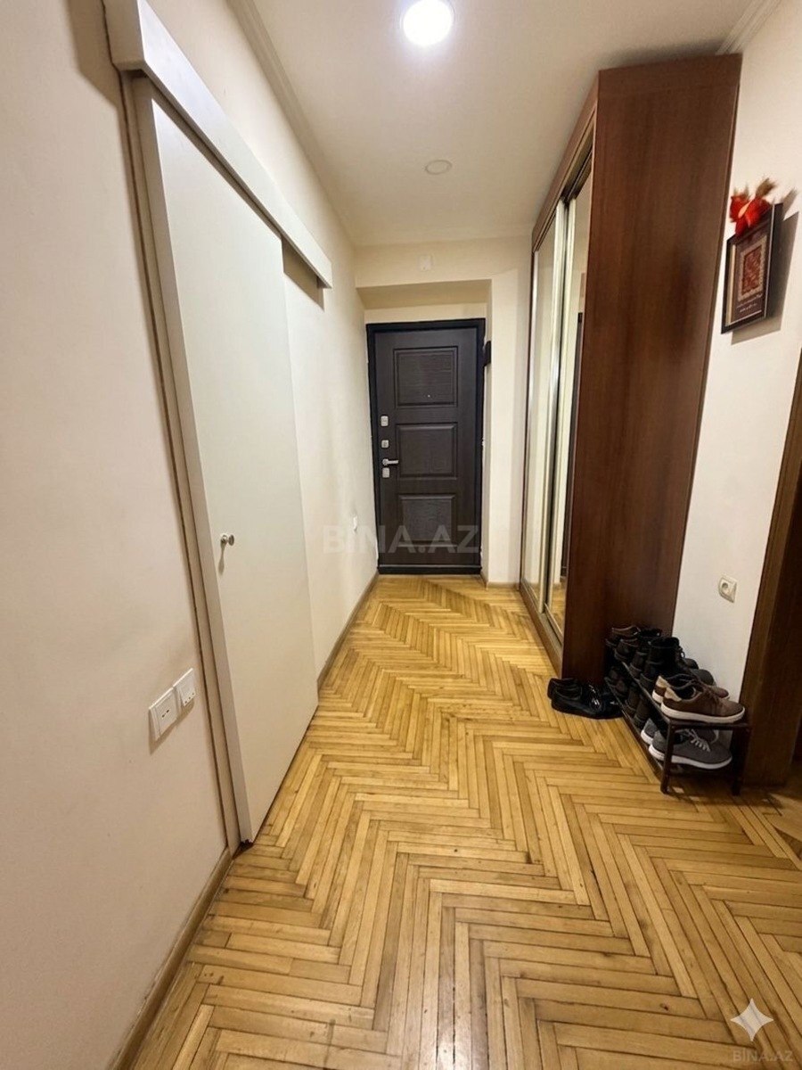 3 otaqlı Köhnə tikili, Nəsimi r., Bakı