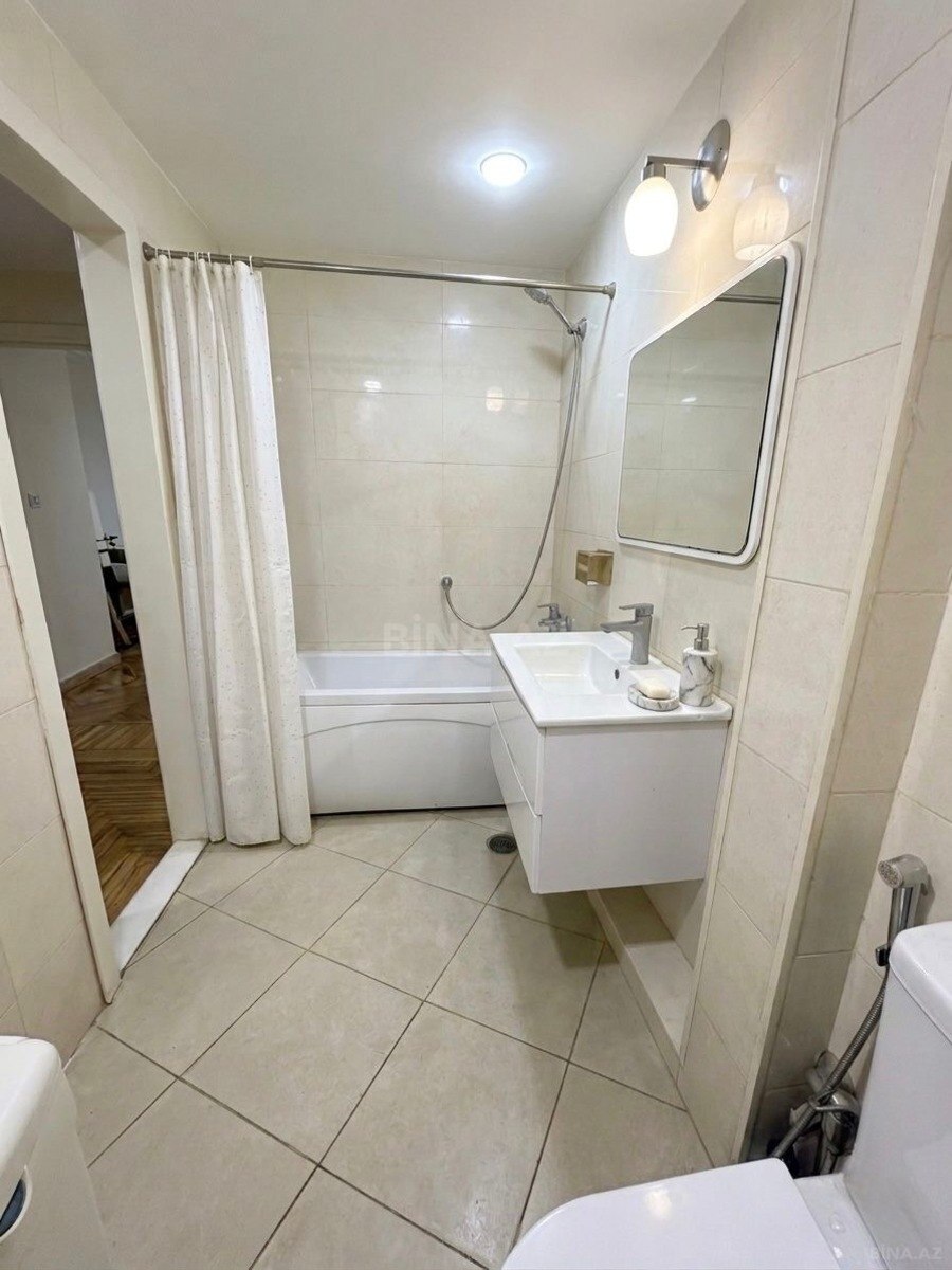 3 otaqlı Köhnə tikili, Nəsimi r., Bakı