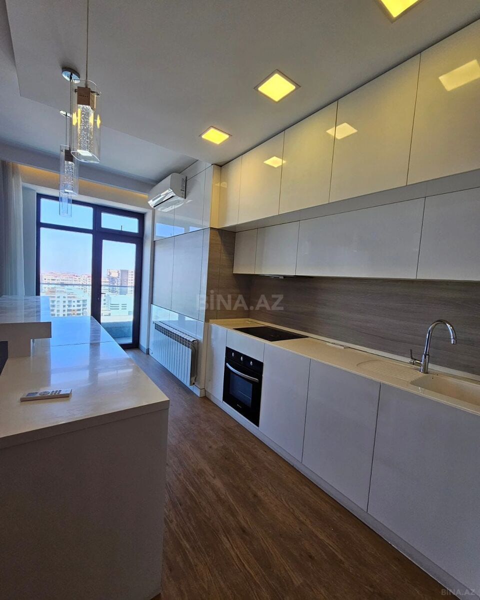 3 otaqlı Yeni tikili, 8 Noyabr m., Bakı
