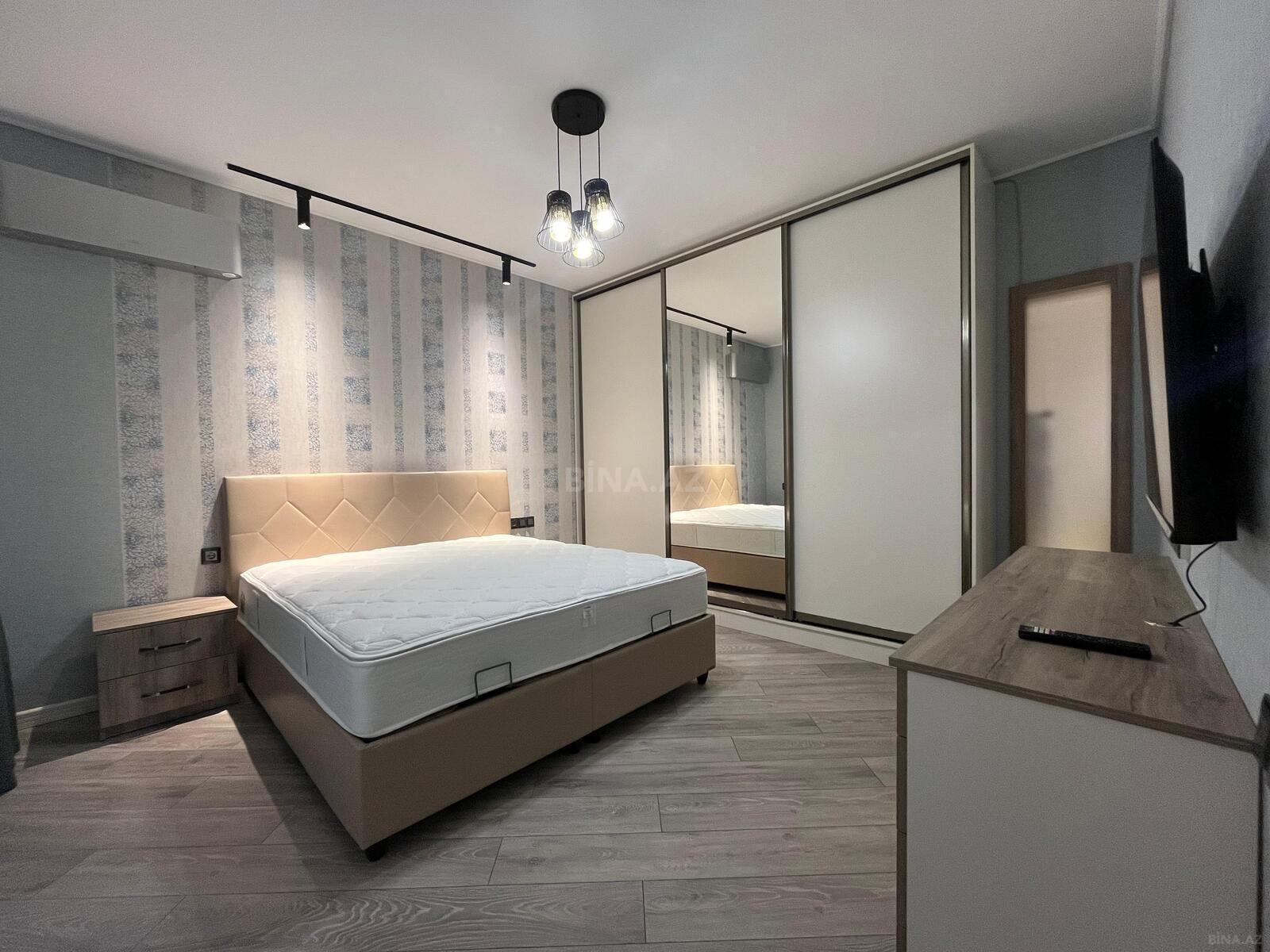 3 otaqlı Yeni tikili, 8 Noyabr m., Bakı