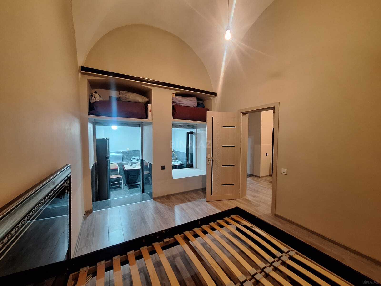 2 otaqlı Köhnə tikili, İçəri Şəhər m., Bakı