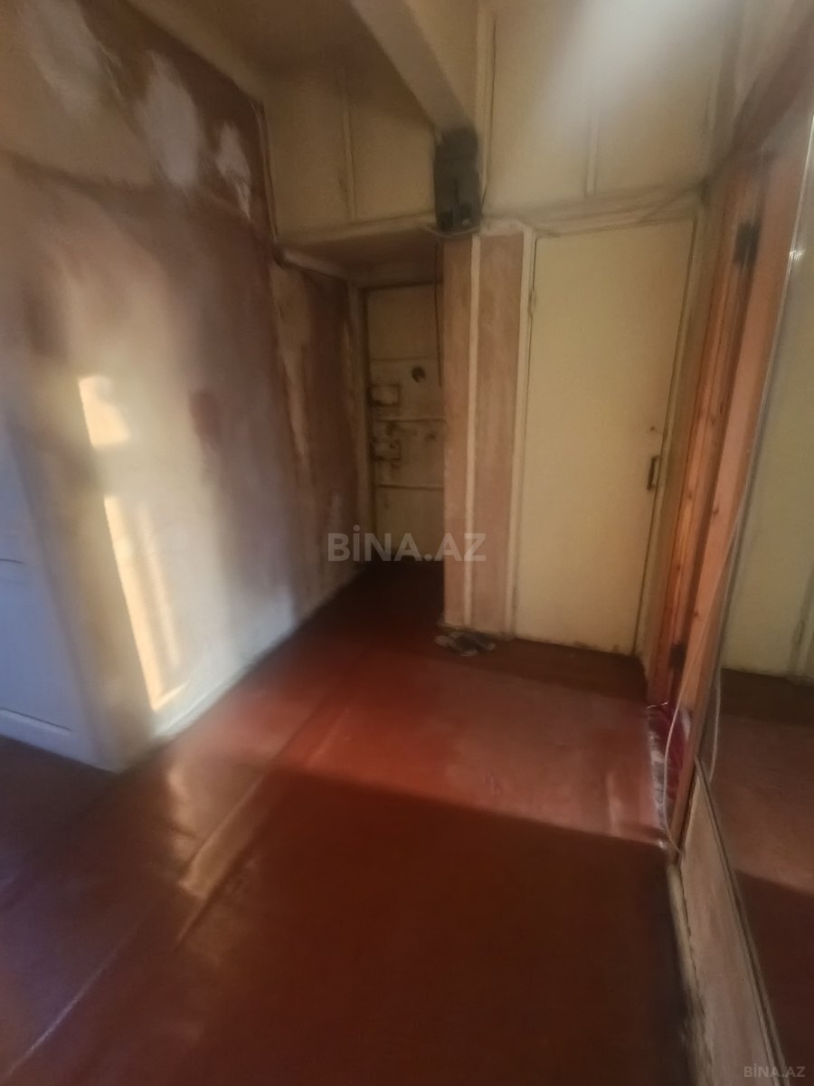3 otaqlı Köhnə tikili, Azadlıq Prospekti m., Bakı