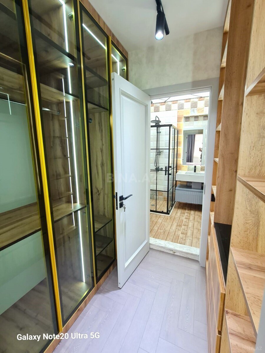 3 otaqlı Yeni tikili, 28 May m., Bakı