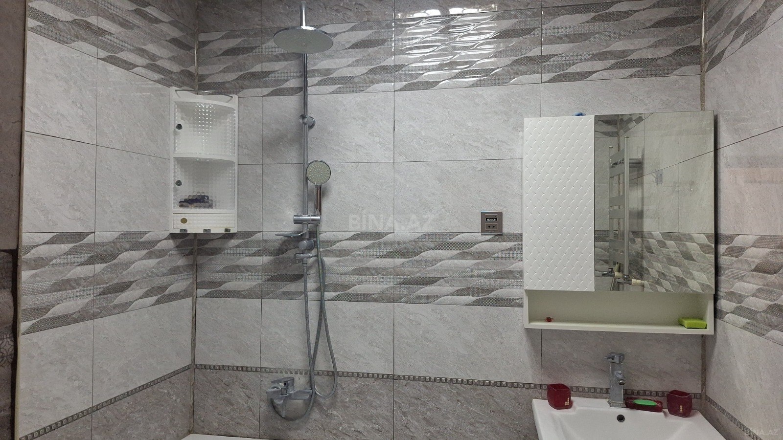 3 otaqlı Yeni tikili, Həzi Aslanov m., Bakı