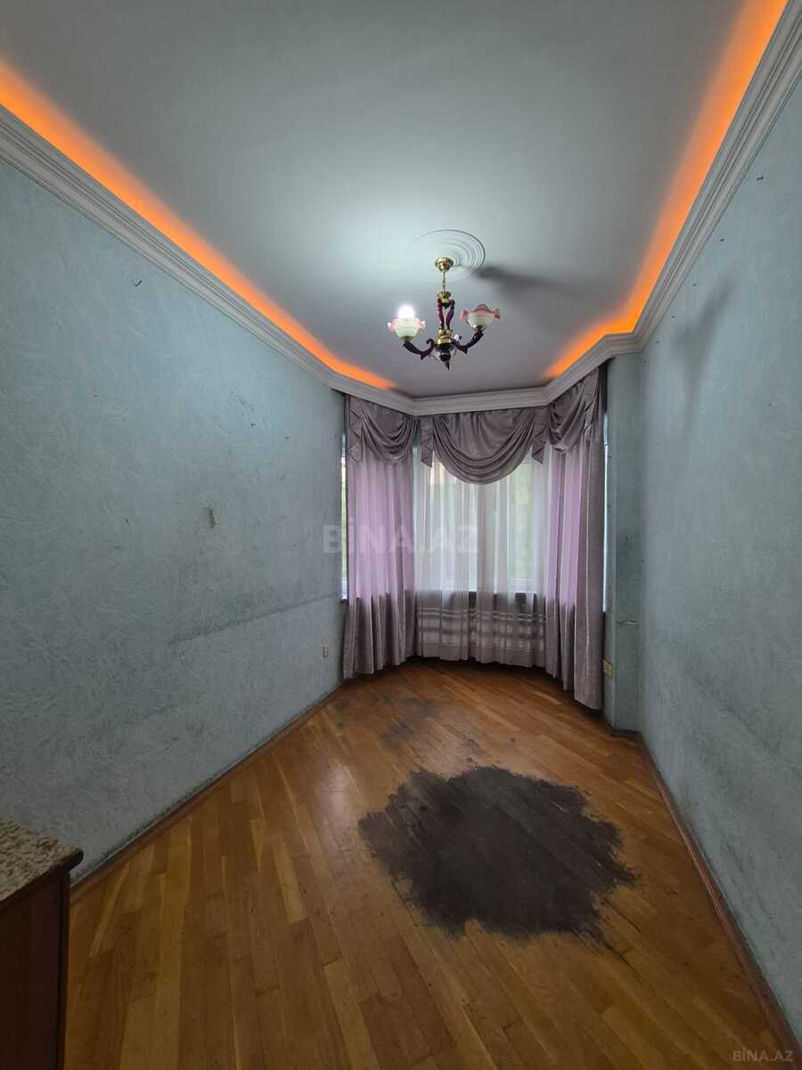 3 otaqlı Köhnə tikili, Nəsimi r., Bakı