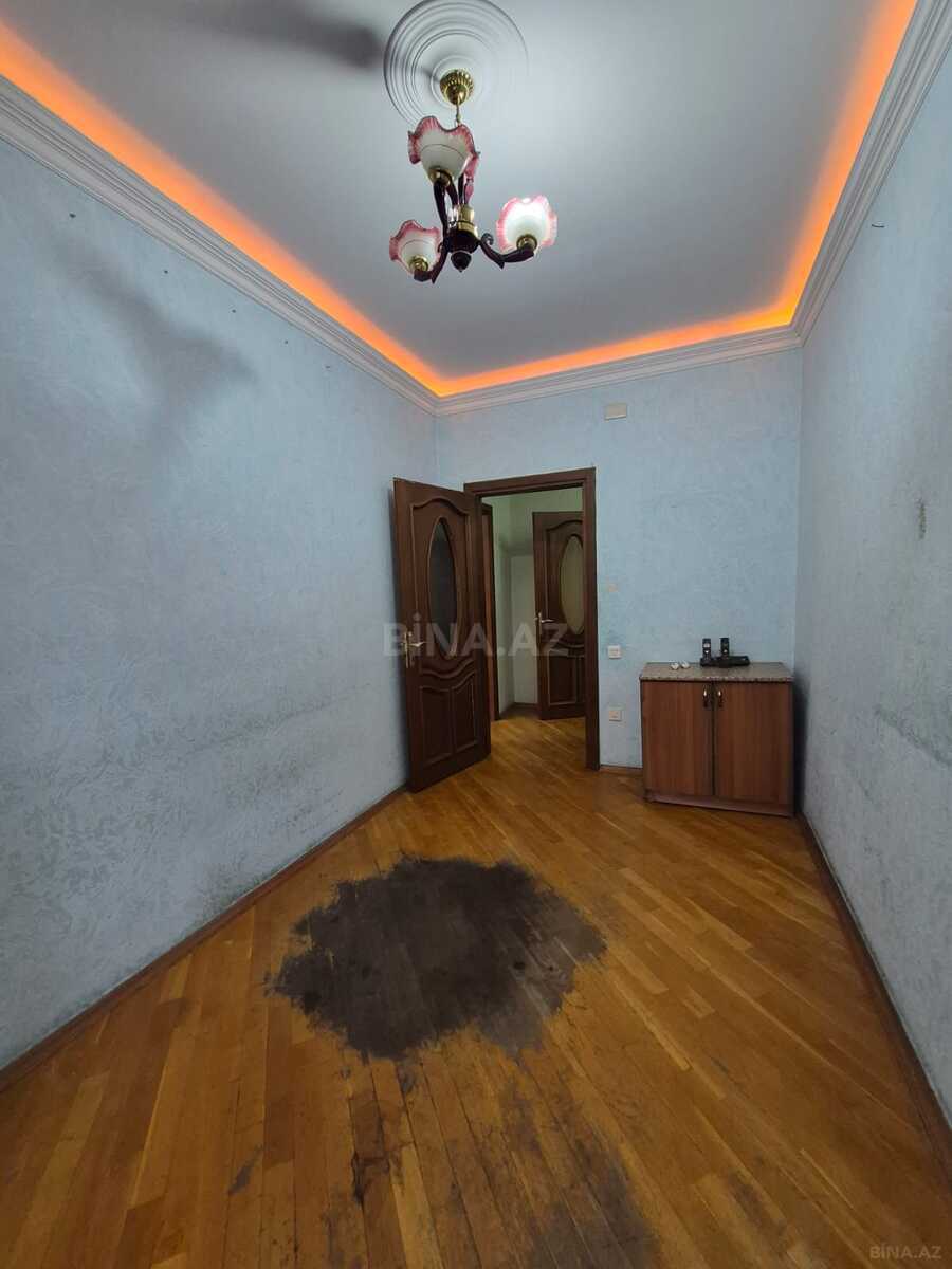 3 otaqlı Köhnə tikili, Nəsimi r., Bakı