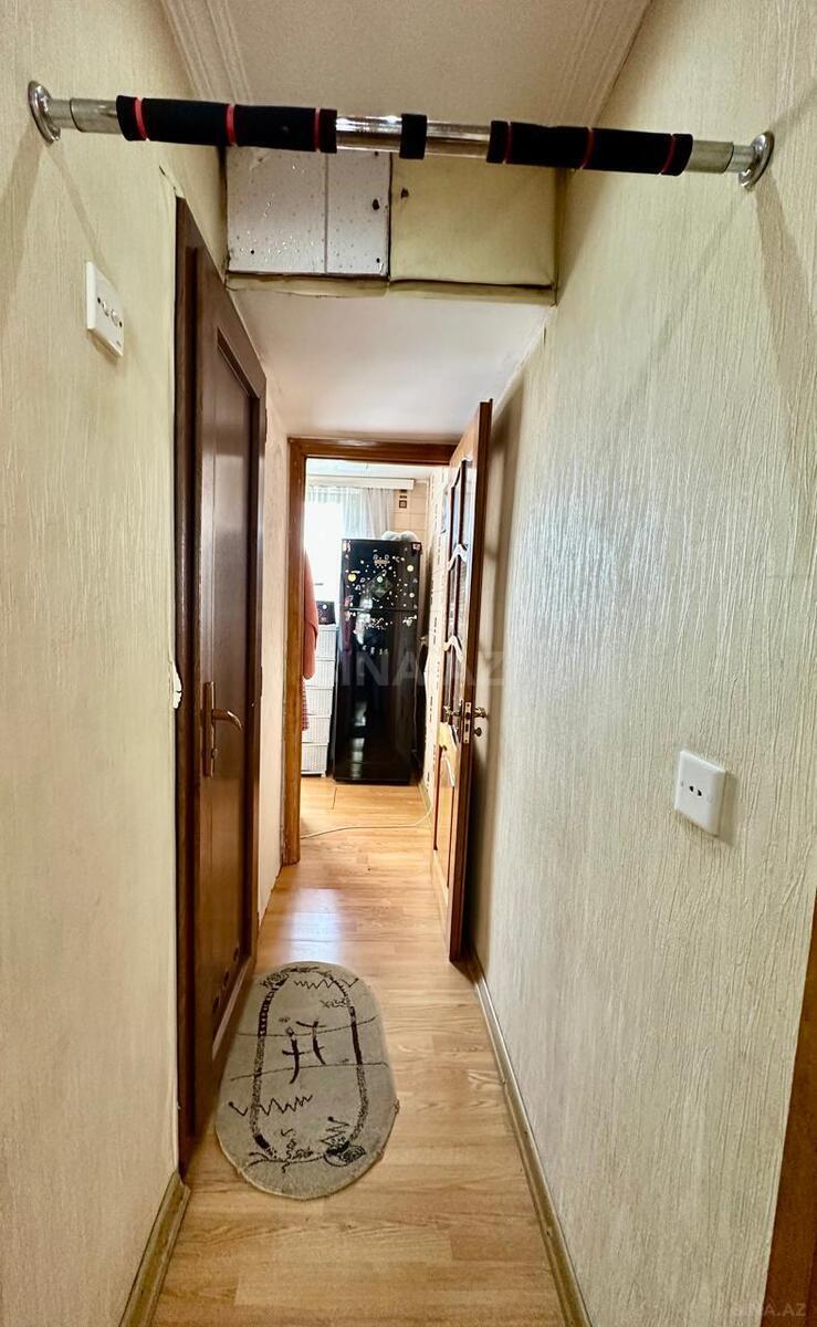 3 otaqlı Köhnə tikili, Qara Qarayev m., Bakı