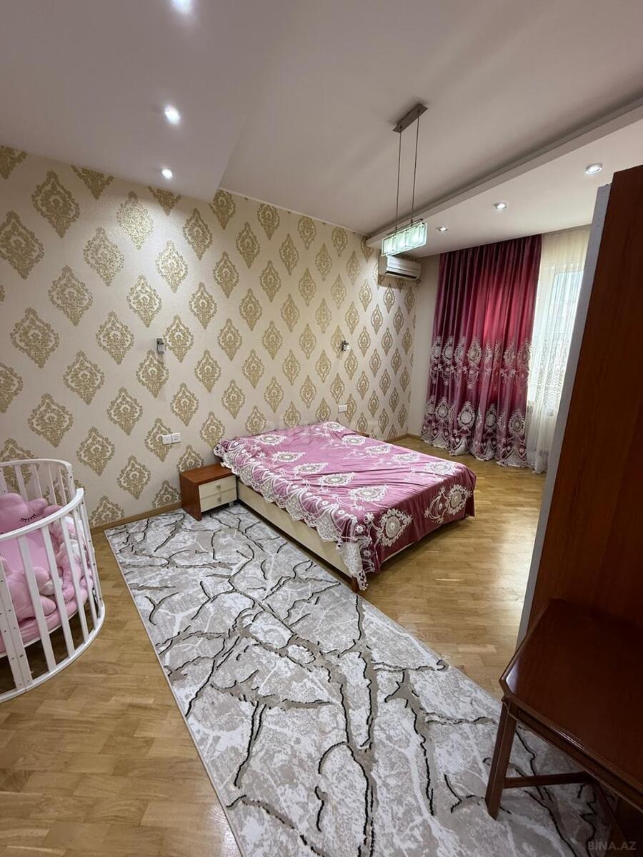 3 otaqlı Yeni tikili, 28 May m., Bakı