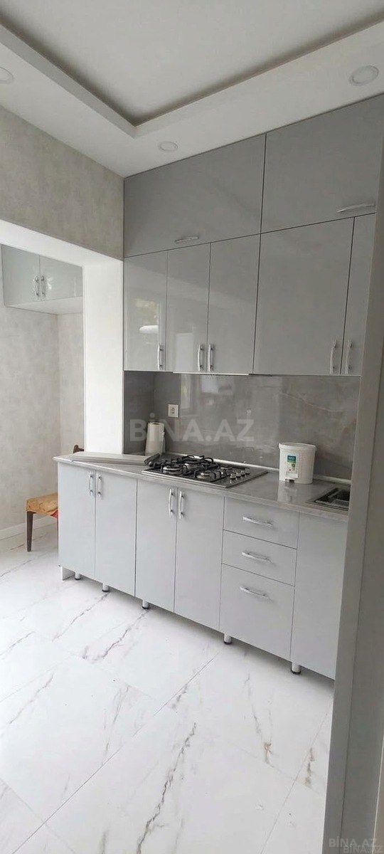 2 otaqlı Köhnə tikili, Əhmədli m., Bakı